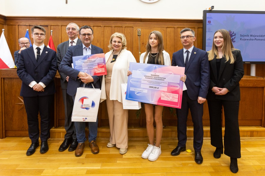 Konkurs wiedzy o samorządzie terytorialnym dla szkół podstawowych, fot. Szymon Zdziebło/tarantoga.pl dla UMWKP