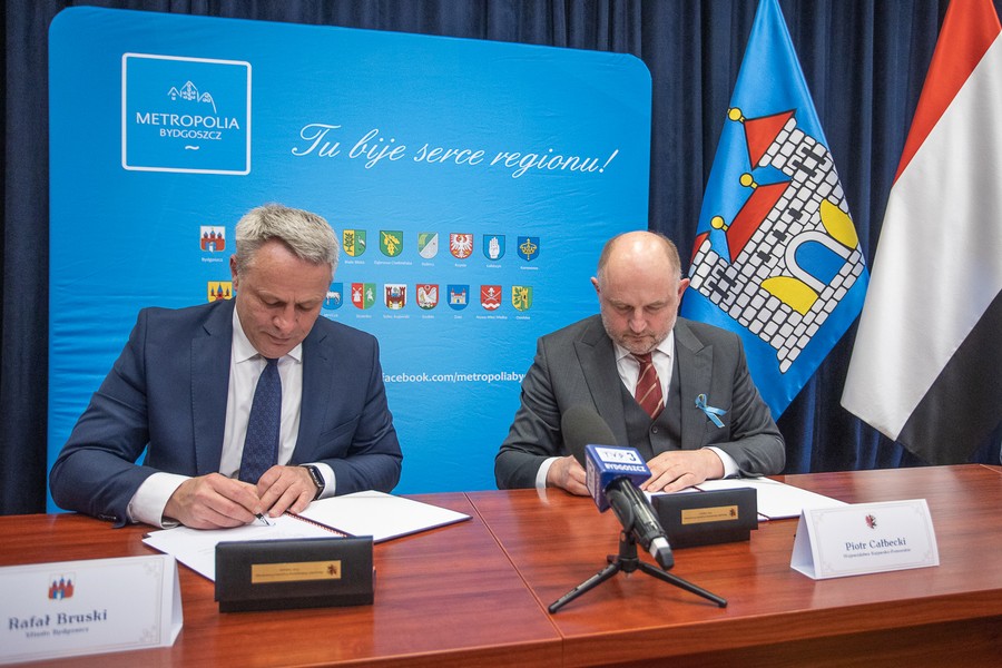 Ceremonia podpisania umowy, fot. Mikołaj Kuras dla UMWKP