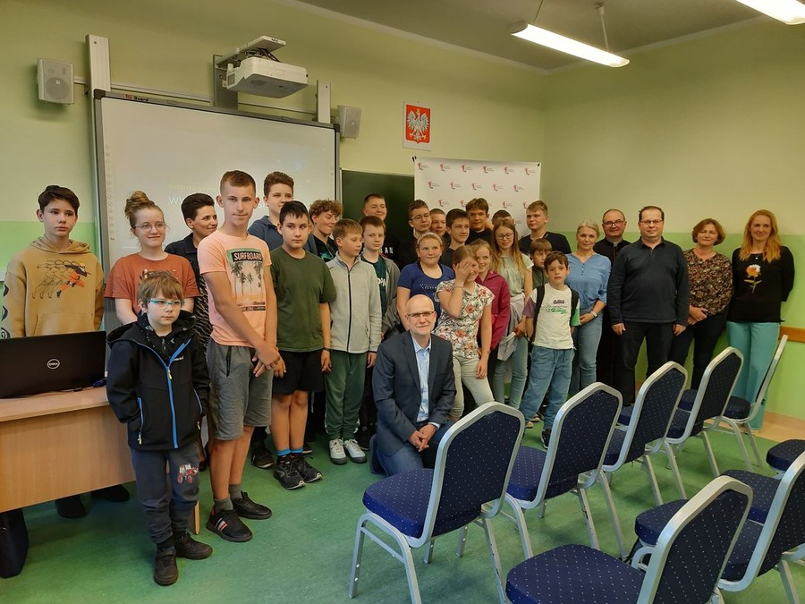 Uczestnicy prelekcji w Złejwsi Wielkiej