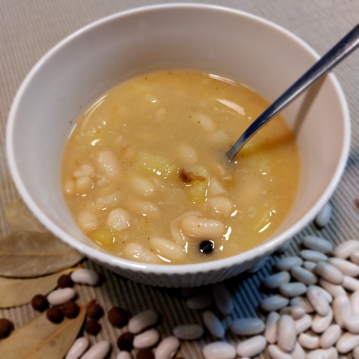 zupa fasolowa po kujawsku, wyk. Anna Patyk