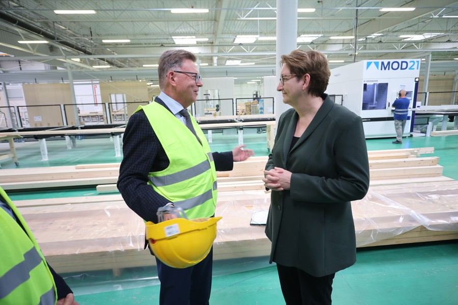 Fabryka MOD21 w Ostaszewie, fot. Mikołaj Kuras dla UMWKP