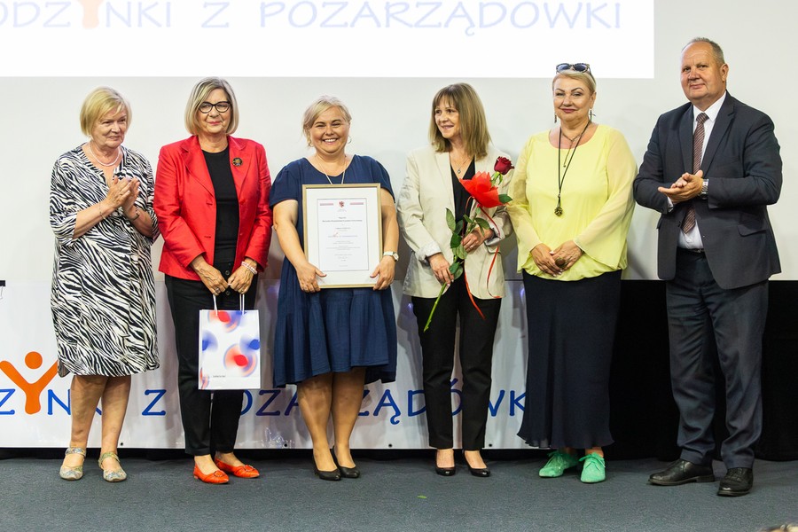 Gala wręczenia naród w konkursie „Rodzynki z pozarządówki”, fot. Szymon Zdziebło/tarantoga.pl dla UMWKP
