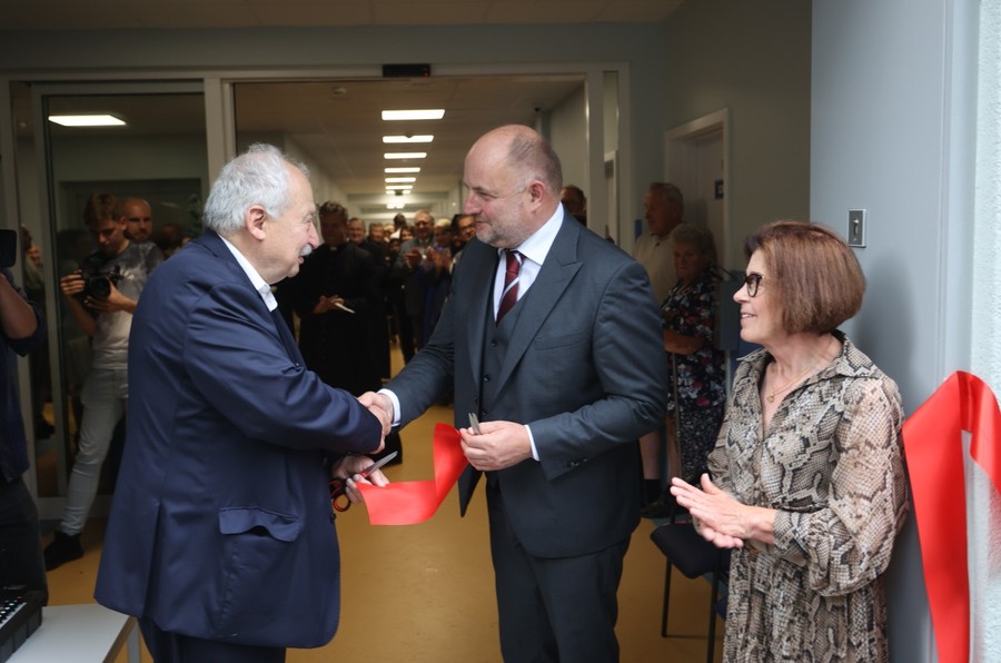 Otwarcie zakładu pielęgnacyjno-opiekuńczego w Aleksandrowie Kujawskim, fot. Mikołaj Kuras dla UMWKP