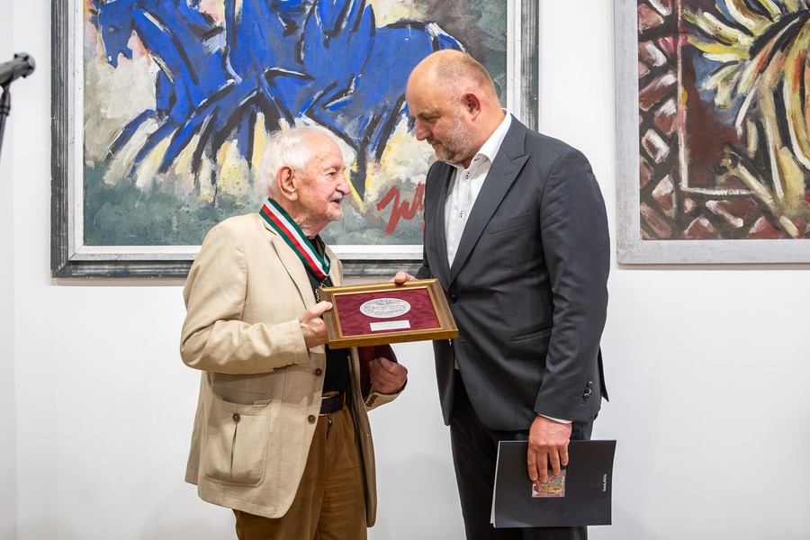 Wernisaż prac Władysława Kozioła, fot. Szymon Zdziebło/tarantoga.pl dla UMWKP