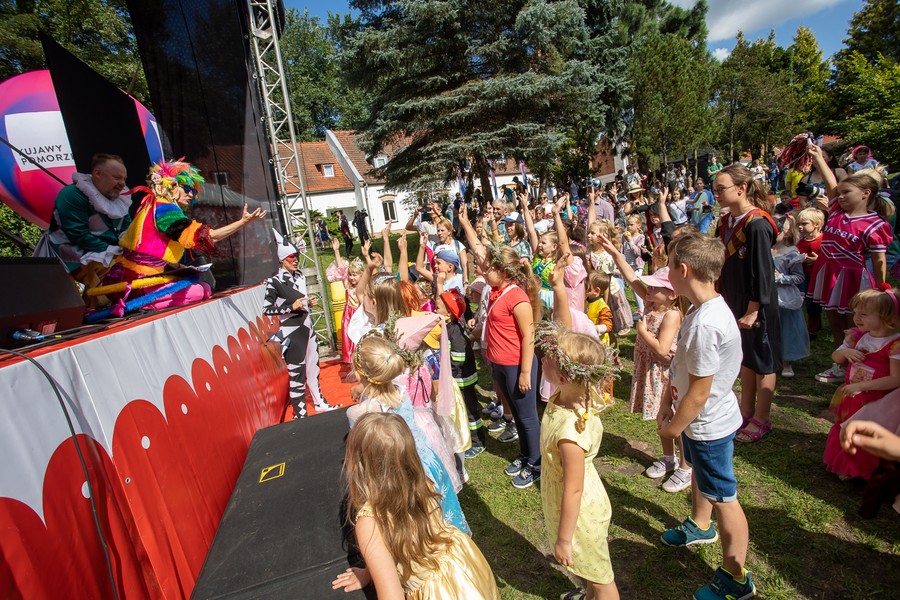 Baśniowy piknik na Zamku Bierzgłowskim, fot. Mikołaj Kuras dla UMWKP
