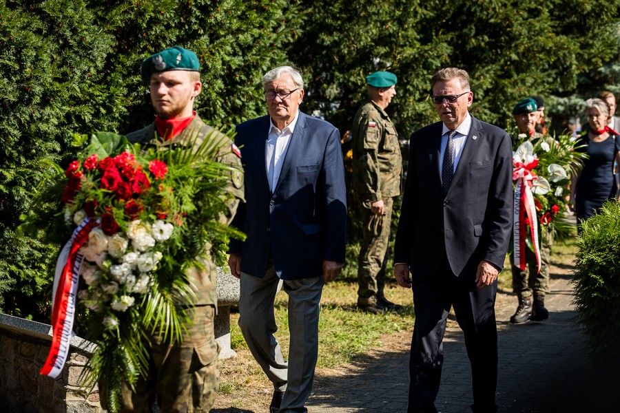 Pamięci zamordowanych w Szwederowie, fot. Tomasz Czachorowski dla UMWKP