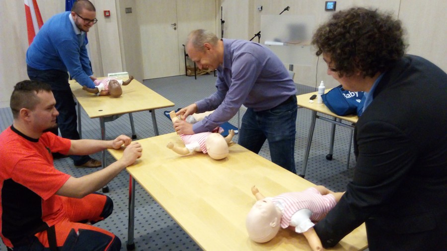 Szkolenie z obronności i obrony cywilnej, fot. E. Lala
