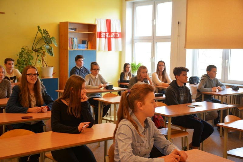 W sali przed konkursem