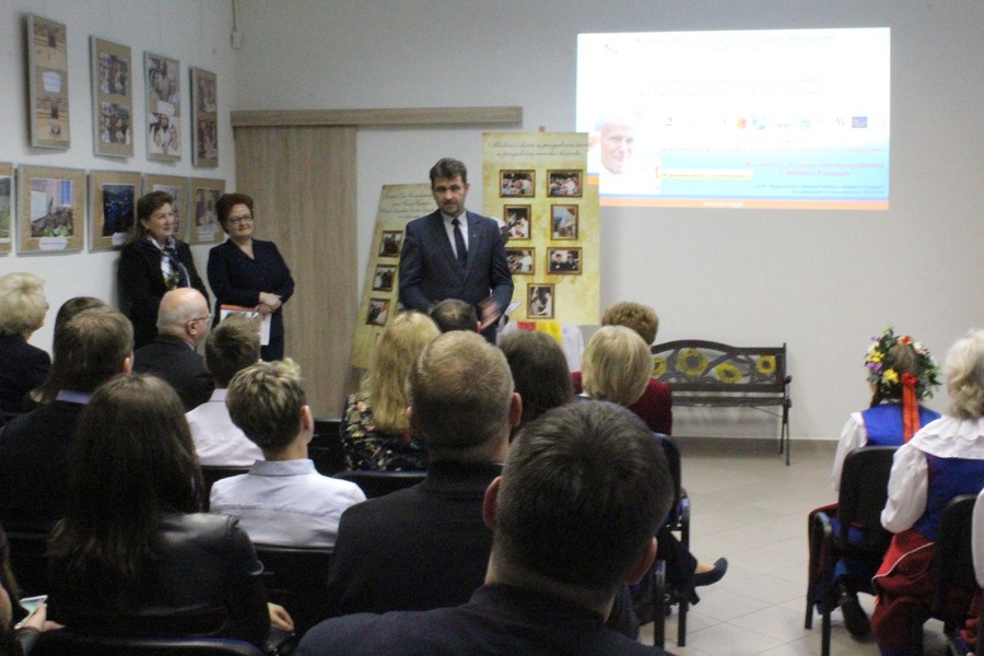 Prof.Waldemar Rozynkowski-autor publikacki o Janie Pawle II