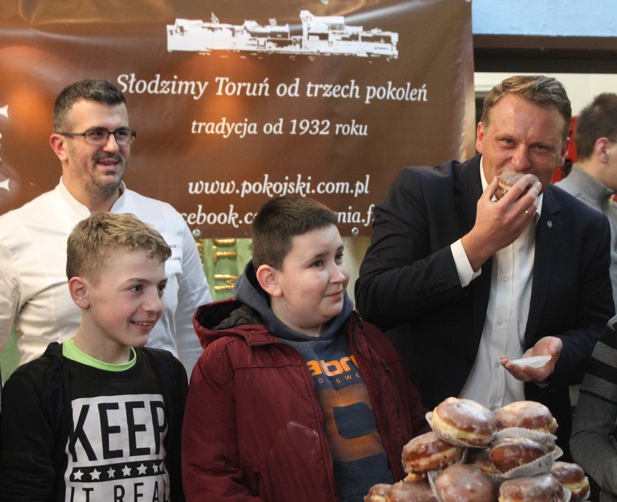 Akcja -PĄCZKI- SOSW fot. Agnieszka Śledź