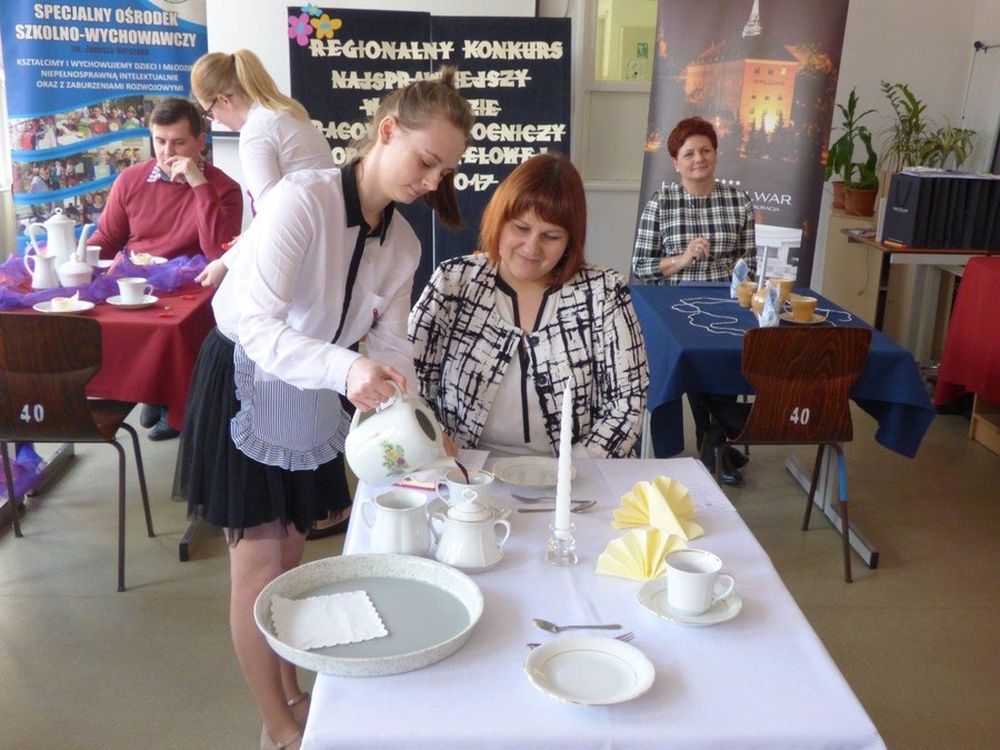 zadanie praktyczne w wykonaniu zawodników z Inowrocławia