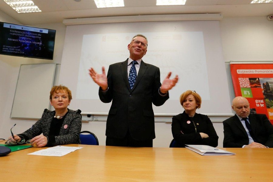 Konferencja naukowa dla stypendystów projektu "Prymus Pomorza i Kujaw", fot. M.Kuras