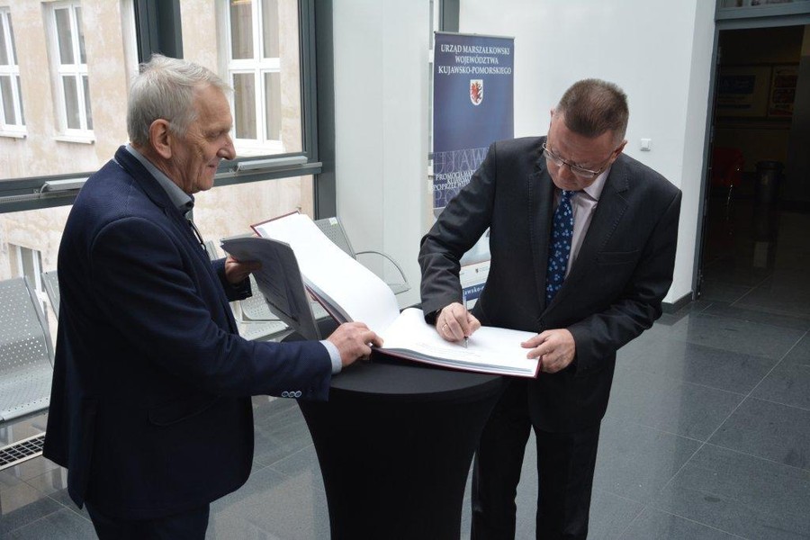 Konferencja naukowa dla stypendystów projektu "Prymus Pomorza i Kujaw", fot. W.Drozdowski