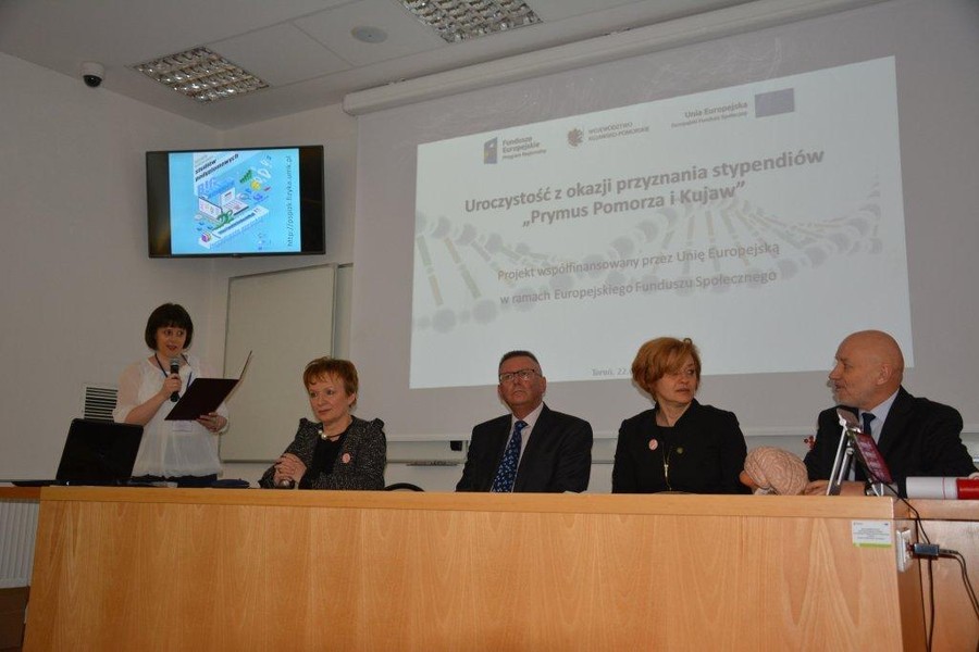 Konferencja naukowa dla stypendystów projektu "Prymus Pomorza i Kujaw", fot. W.Drozdowski