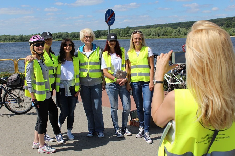 Pamiątkowe zdjęcie z rajdu