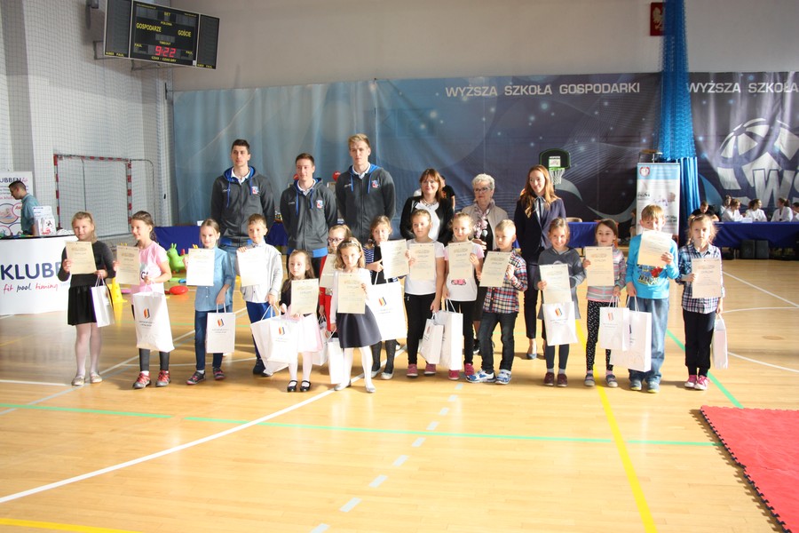 Laureaci konkursu plastyczno-fotograficznego