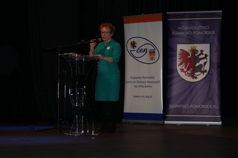 Domicela Kopaczewska, Dyrektor Departamentu Edukacji i Kształcenia Ustawicznego UM w Toruniu