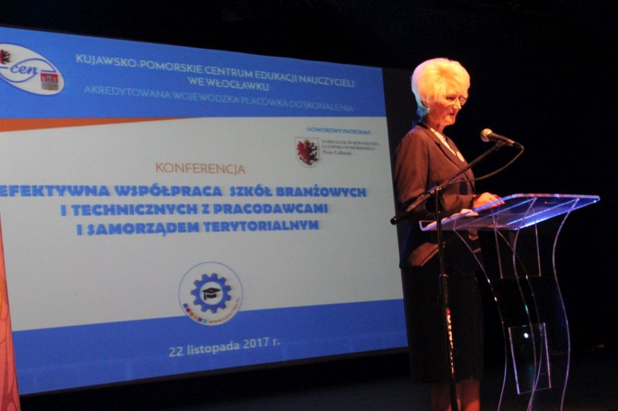 Grażyna Troszyńska, Dyrektor KPCEN we Włocławku