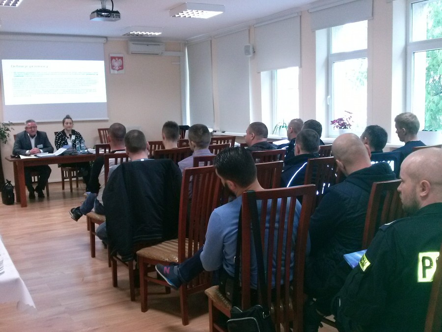 Uczestnicy szkolenia Rola funkcjonariuszy Policji w przeciwdziałaniu przemocy w rodzinie w środowisku lokalnym, Lipno, 27.04.2016 r. , fot. Biuro Wsparcia Rodziny i Przeciwdziałania Przemocy