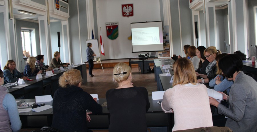 Szkolenie „Coaching rodzinny – techniki i narzędzia wsparcia systemu rodzinnego”, Grudziądz 10-11 maj 2017r. fot. Departament Spraw Społecznych, Wdrażania EFS i Zdrowia