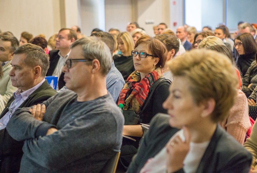 17.01.2017 r., Spotkanie informacyjne dotyczące możliwości pozyskania wsparcia w ramach RPO na wyposażenie w sprzęt medyczny przychodni podstawowej opieki medycznej i ambulatoriów opieki specjalistycznej, fot. Szymon Zdziebło/tarantoga.pl