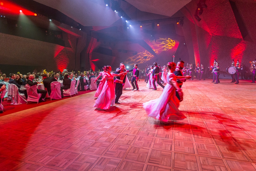 Siódmy Marszałkowski Bal Dobroczynny, fot. Szymon Zdziebło/Tarantoga.pl