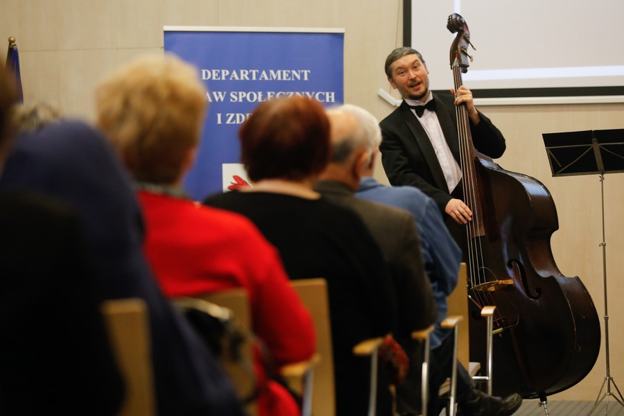Spotkanie w Urzędzie Marszałkowskim na temat nowych możliwości i form współpracy w działalności na rzecz seniorów, fot. Mikołaj Kuras