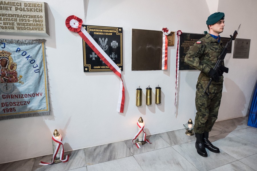 Bydgoskie obchody Dnia Pamięci Żołnierzy Niezłomnych, fot. Tymon Markowski