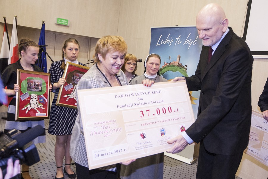 Konferencja prasowa podsumowująca charytatywny aspekt Balu Marszałka, fot. Andrzej Goiński/UMWKP