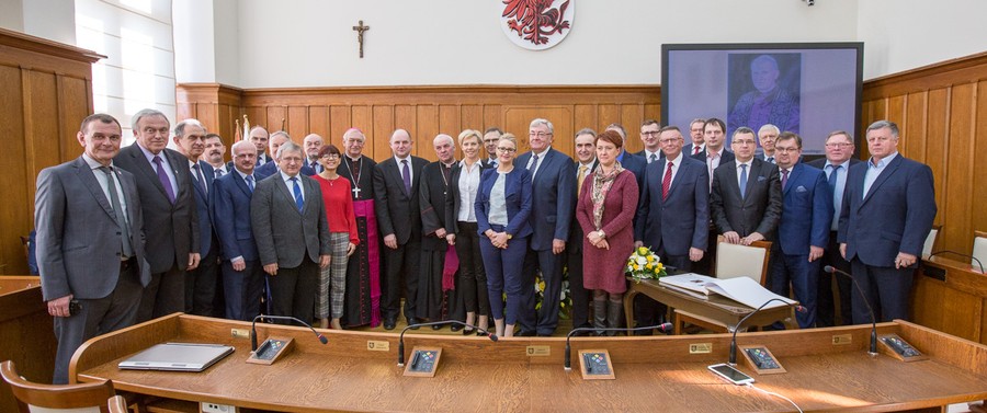 XXX sesja sejmiku, fot. Szymon Zdziebło/tarantoga.pl dla UMWKP