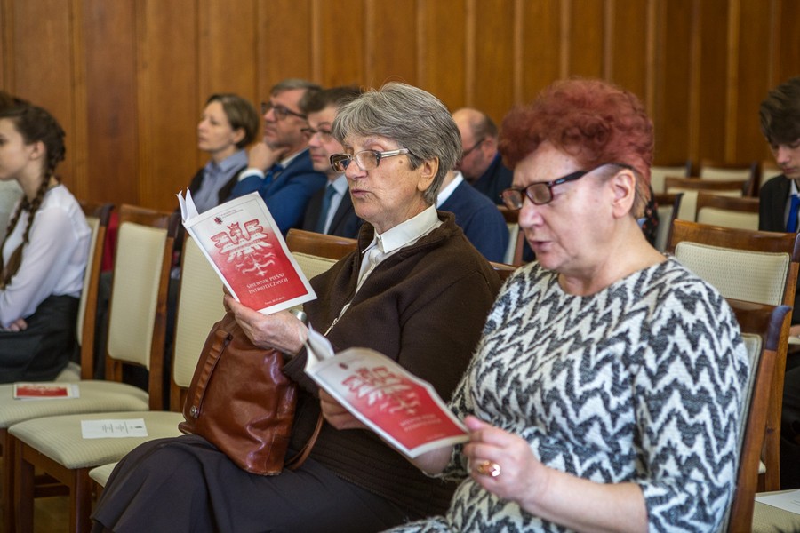 Gala wręczenia nagród w konkursie „Oni tworzyli naszą historię”, fot. Szymon Zdziebło/Tarantoga.pl