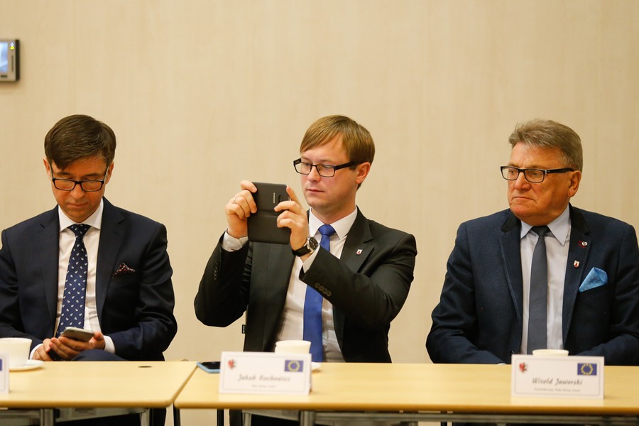 Uroczystość podpisania umowy na gruntowną przebudowę drogi wojewódzkiej nr 548, fot. Mikołaj Kuras