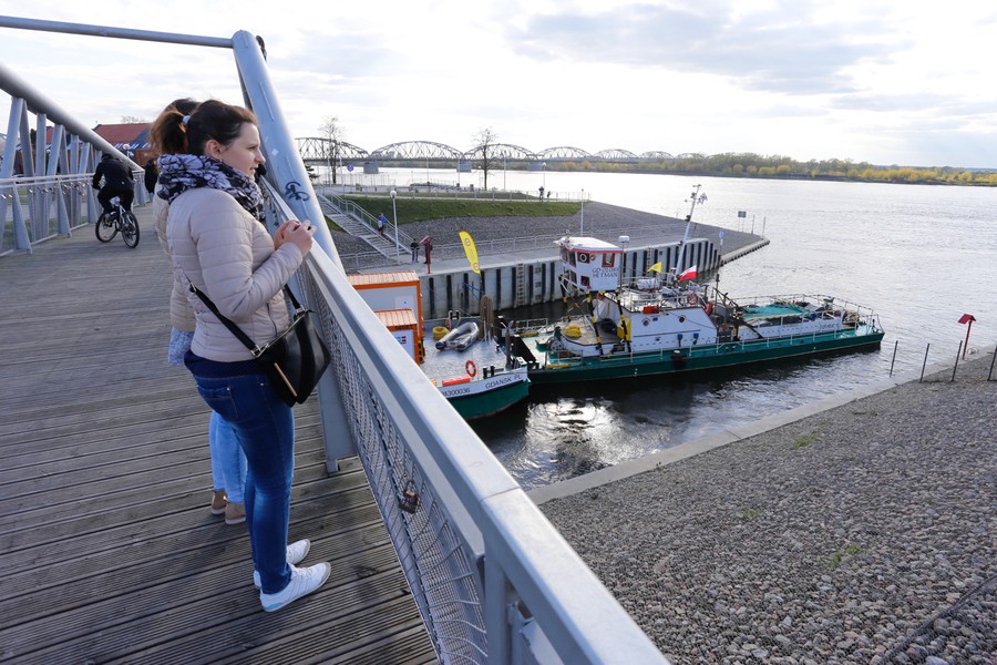 Pierwszy przystanek barki w naszym regionie miał miejsce w Grudziądzu fot. Mikołaj Kuras