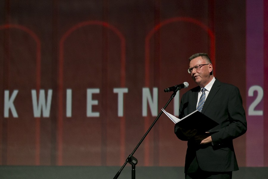 W Bydgoszczy odbyła się Gala z okazji Międzynarodowego Dnia Ochrony Zabytków. Podczas uroczystości ogłoszeni zostali laureaci ministerialnego konkursu „Zabytek Zadbany 2017”. W zeszłym roku tytułem „Zabytek Zadbany 2016” uhonorowany został Dwór Orpiszewskich w Kłóbce w powiecie włocławskim, fot. Jacek Nowacki/Kujawsko-Pomorski Urząd Wojewódzki