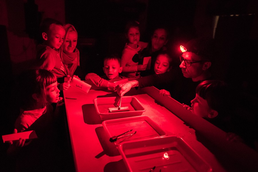 Warsztaty fotograficzne dla dzieci w Muzeum Fotografii w Bydgoszczy, fot. Tymon Markowski