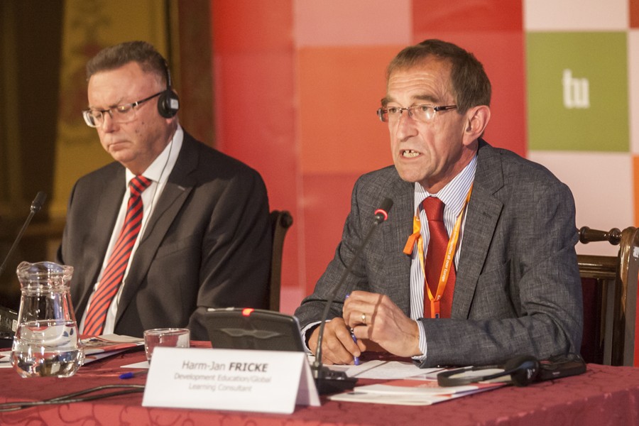 Sesja plenarna ALDA w Toruniu z udziałem wicemarszałka Zbigniewa Ostrowskiego, fot. Andrzej Goiński/UMWKP