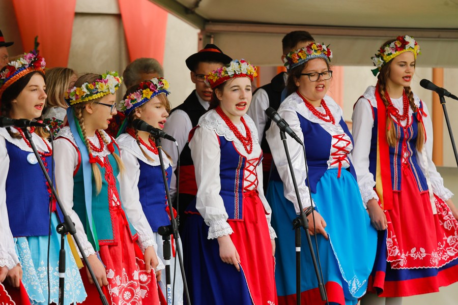 21.05.2017 r., XVII Wojewódzki Przegląd Zespołów Ludowych w Golubiu Dobrzyniu, fot. Mikołaj Kuras dla UMWKP
