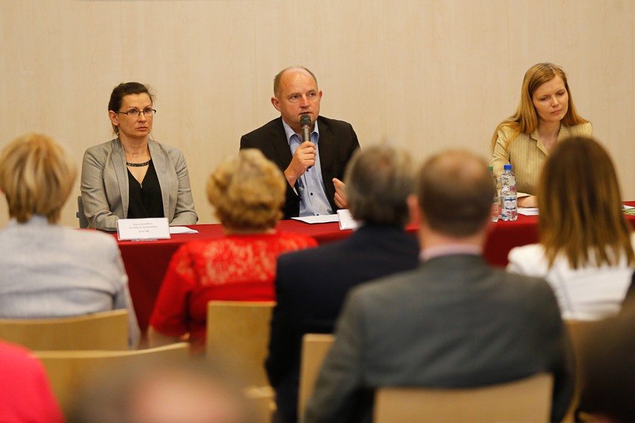 Uroczyste podpisanie umów w Urzędzie Marszałkowskim, fot. Mikołaj Kuras