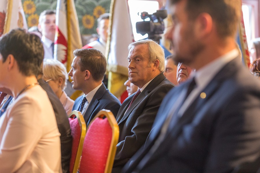 Uroczysta sesja sejmiku województwa, fot. Szymon Zdziebło/tarantoga.pl dla UMWKP