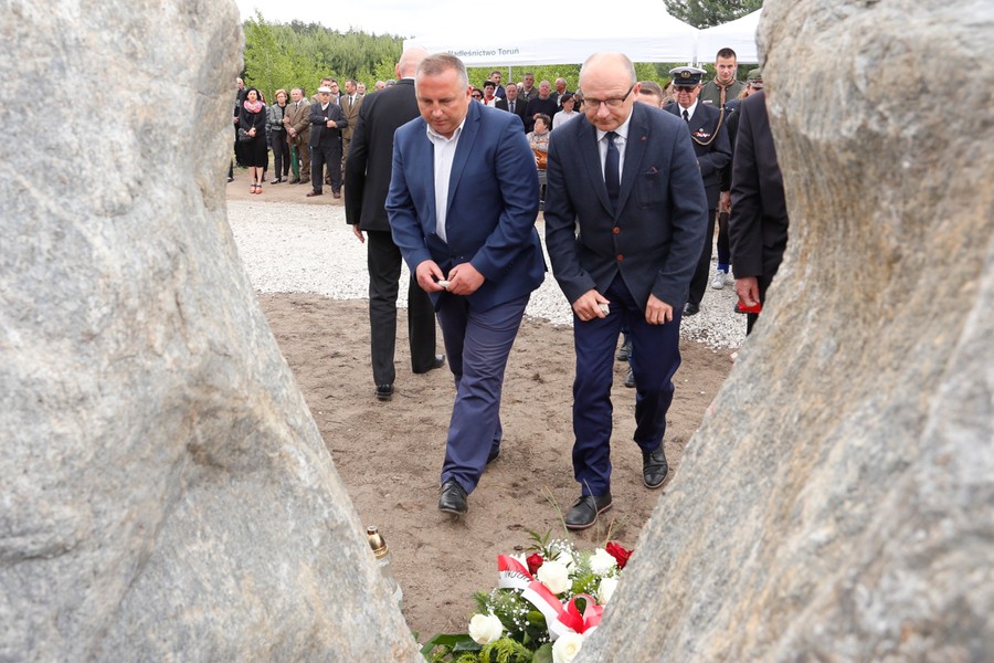 Uroczyste odsłonięcie obelisku w Chorabiu, fot. Mikołaj Kuras