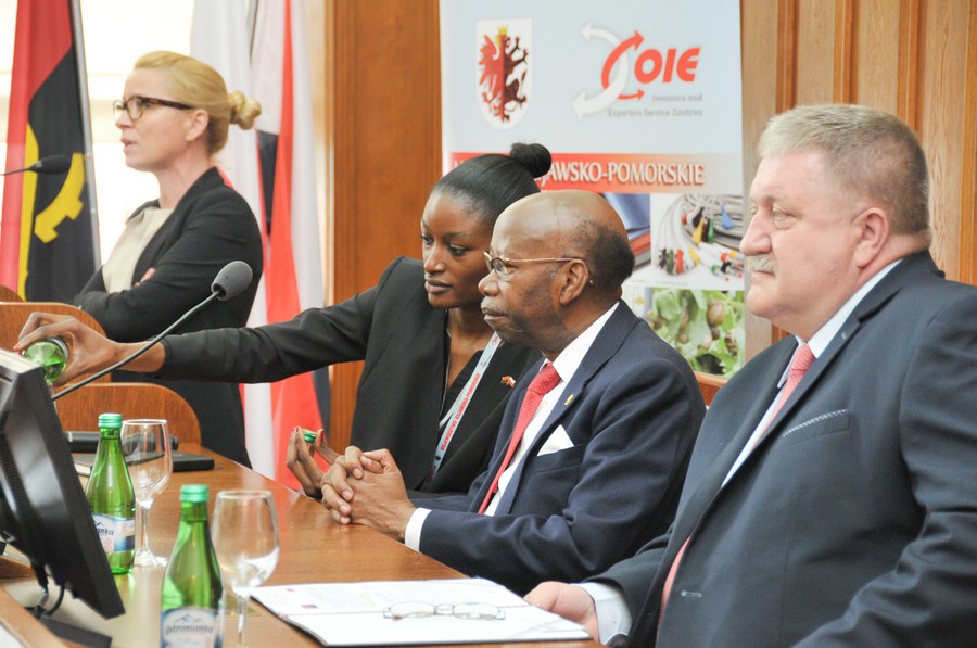 Spotkanie odbyło się w sali sesyjnej sejmiku województwa, fot. Jacek Piotrowski