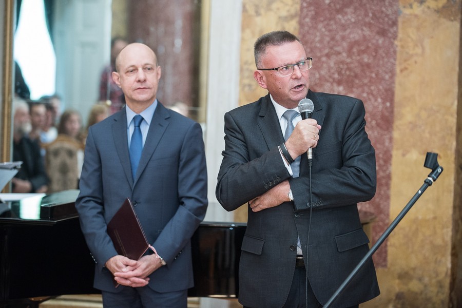 Gala stypendiów w Lubostroniu, fot. Tymon Markowski dla UMWKP