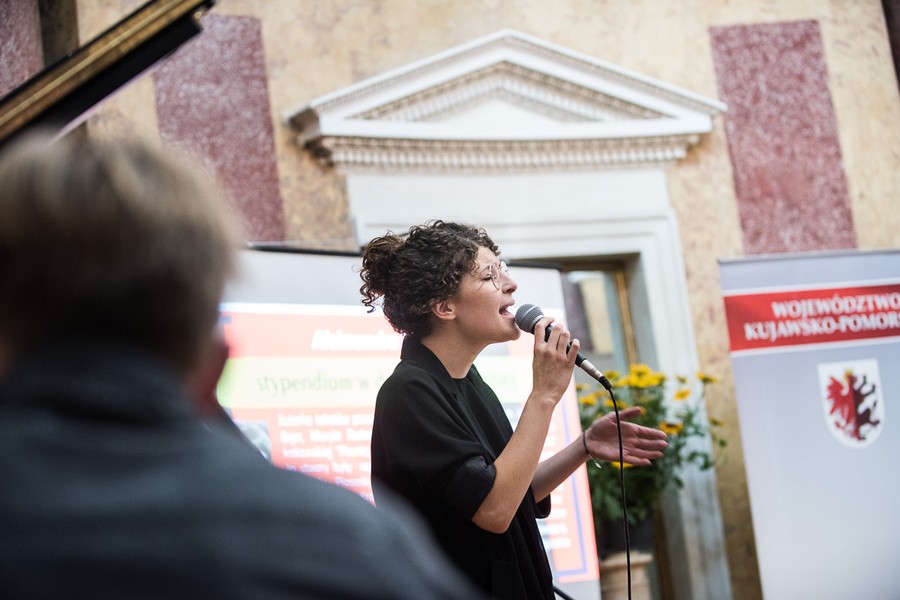 Gala stypendiów w Lubostroniu, fot. Tymon Markowski dla UMWKP