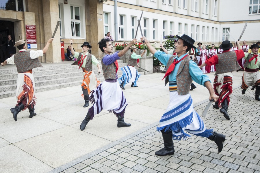 Polonijny Zespół Pieśni i Tańca Wisła w Toruniu, fot. Andrzej Goiński/ UMWKP