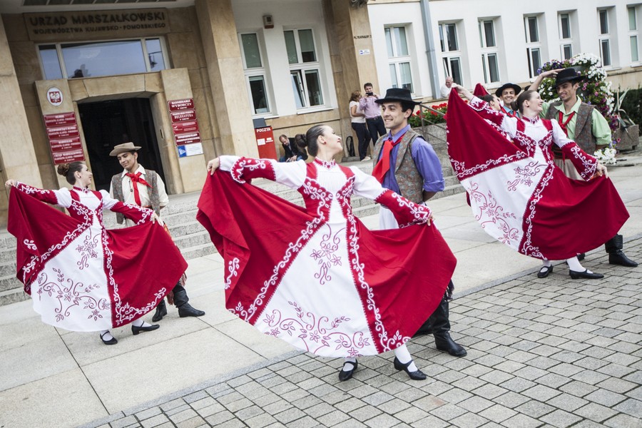 Polonijny Zespół Pieśni i Tańca Wisła w Toruniu, fot. Andrzej Goiński/ UMWKP