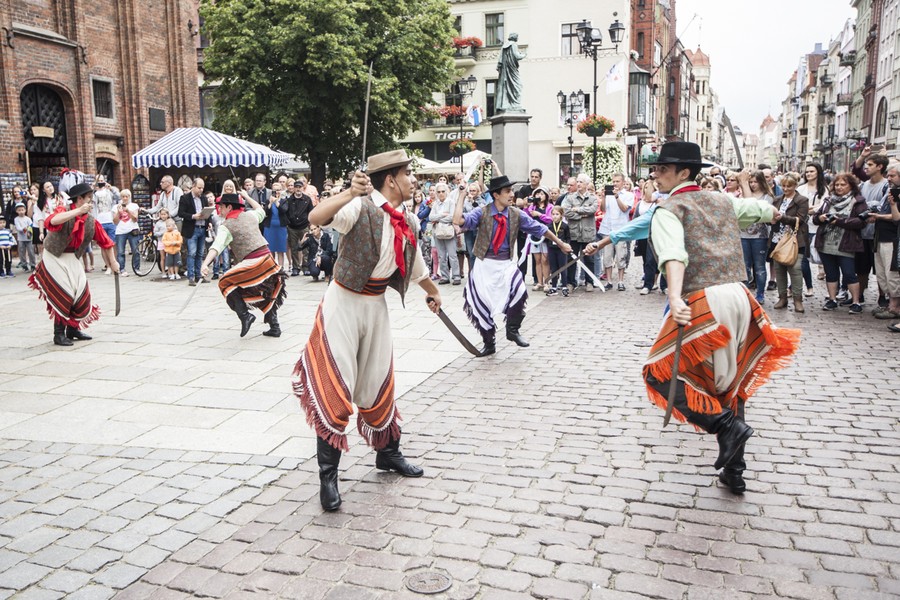 Polonijny Zespół Pieśni i Tańca Wisła w Toruniu, fot. Andrzej Goiński/ UMWKP