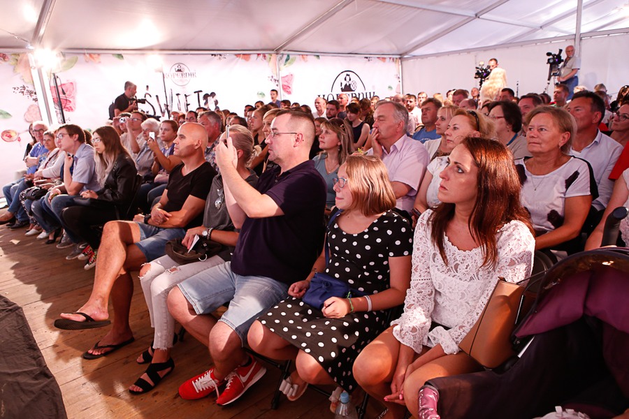 "W tym roku Święto Toruńskiego Piernika odbyło się na Błoniach Nadwiślańskich oraz w Muzeum Toruńskiego Piernika" - fot. Mikołaj Kuras