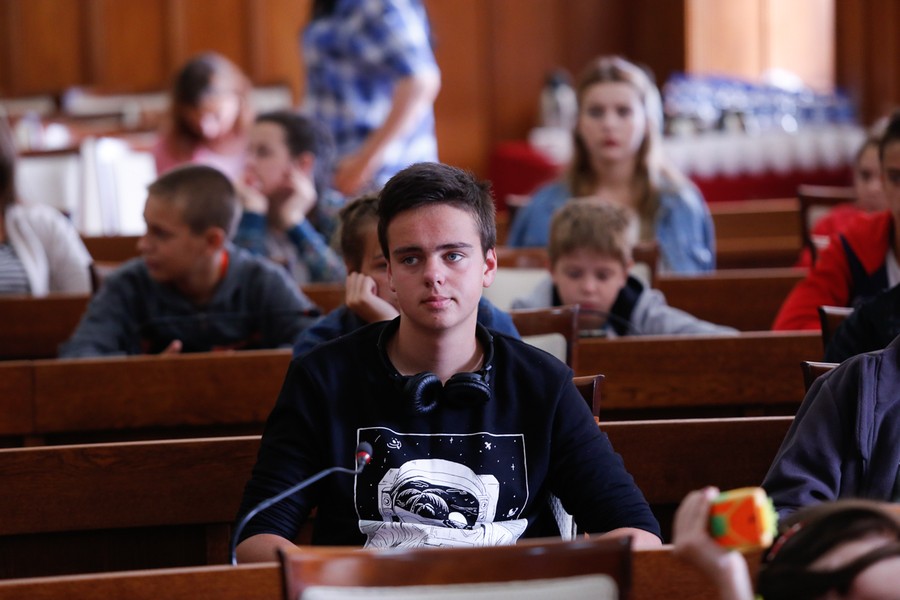 Dzieci z Ukrainy z wizytą w Urzędzie Marszałkowskim, fot. Mikołaj Kuras dla UMWKP