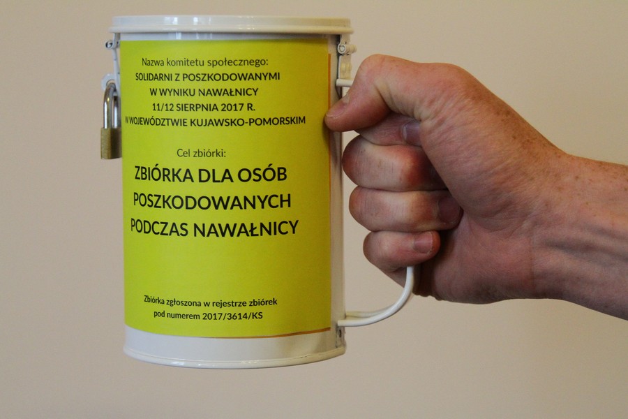 Puszki przygotowane do naszej kwesty, fot. Magdalena Kujawa/UMT