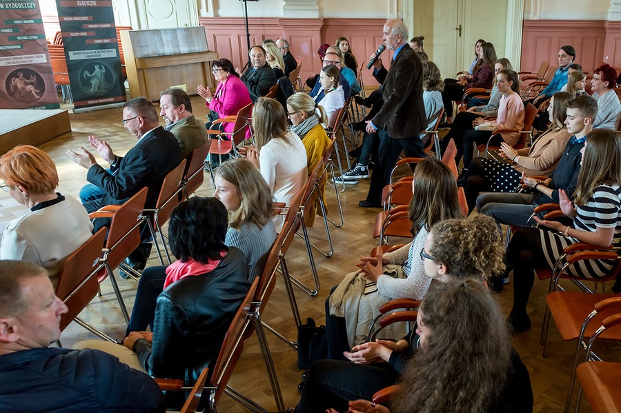 Inauguracja 26. Warsztatów Dziennikarskich dla Młodzieży w I Liceum Ogólnokształcącym w Bydgoszczy, fot. Tymon Markowski